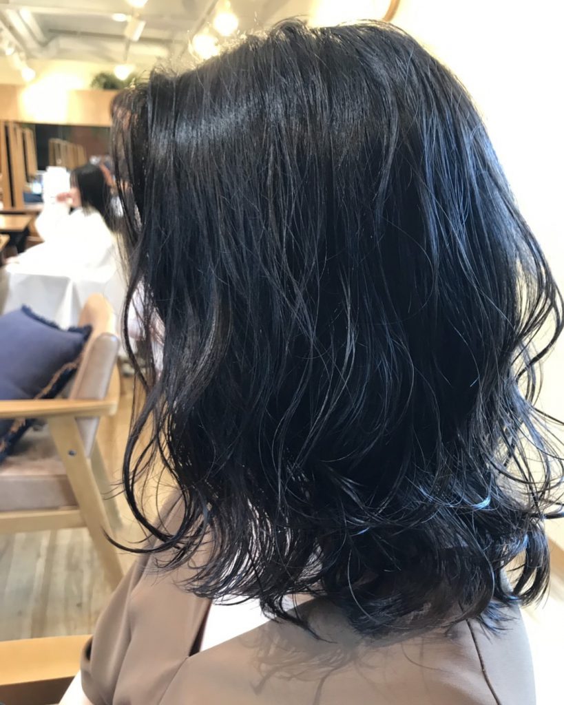 2018年秋冬 黒髪 暗髪でゆるふわパーマ パーマ美容師が教える軽やか