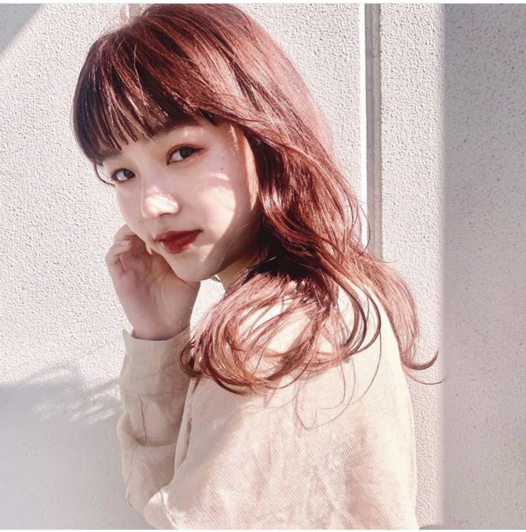 美容院へ通う頻度をメニュー 髪の長さ別に解説 女性必見 ショート ロング 年間5000人担当デザイナー パーマ美容師 森越こだわりのパーマを紹介