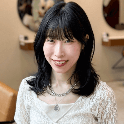 武蔵小杉店 リーダー 小島さん